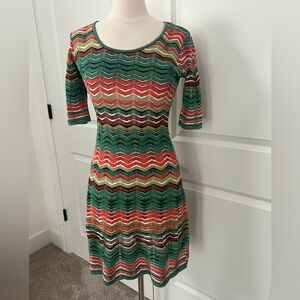 MISSONI size 44 US 8 M Chevron Crochet Short Sleeve Fit Flare Dress